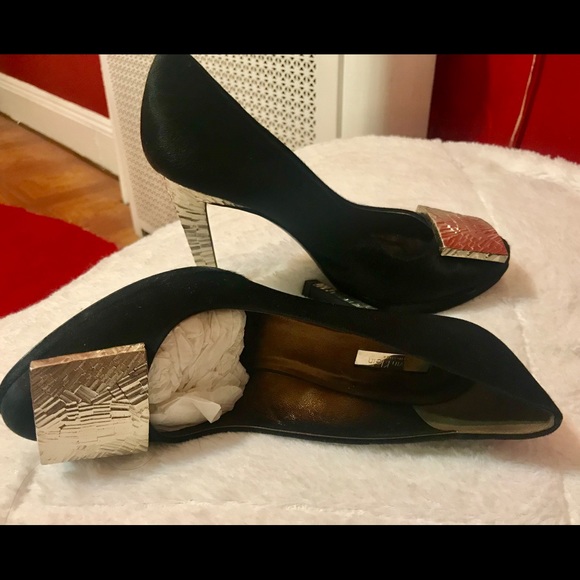 Calvin Klein heels - Picture 2 of 3